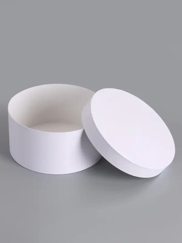 Коробка круглая подарочная, белая, 25&times;12 см