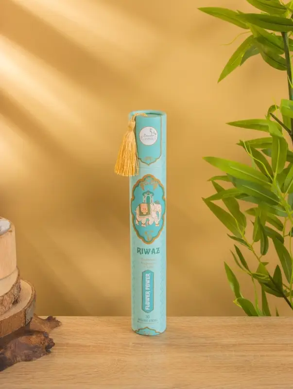 Благовония в тубусе "Сила цветов" 30 штук с деревянной подставкой