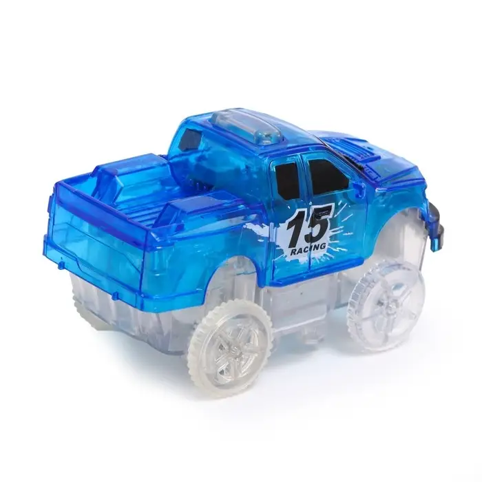 Автотрек Flash Track, с 2 машинками, 1006 см, работает от батареек Автотрек Flash Track, с 2 машинками, 1006 см, работает от батареек