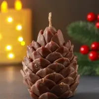 Свеча декоративная «Шишка новогодняя», 6×7.5 см Свеча декоративная «Шишка новогодняя», 6×7.5 см