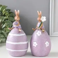 Сувенир полистоун "Лавандовые зайчики верхом на пасхальных яичках" набор 2 шт 6,5х6,5х13 см   109158
