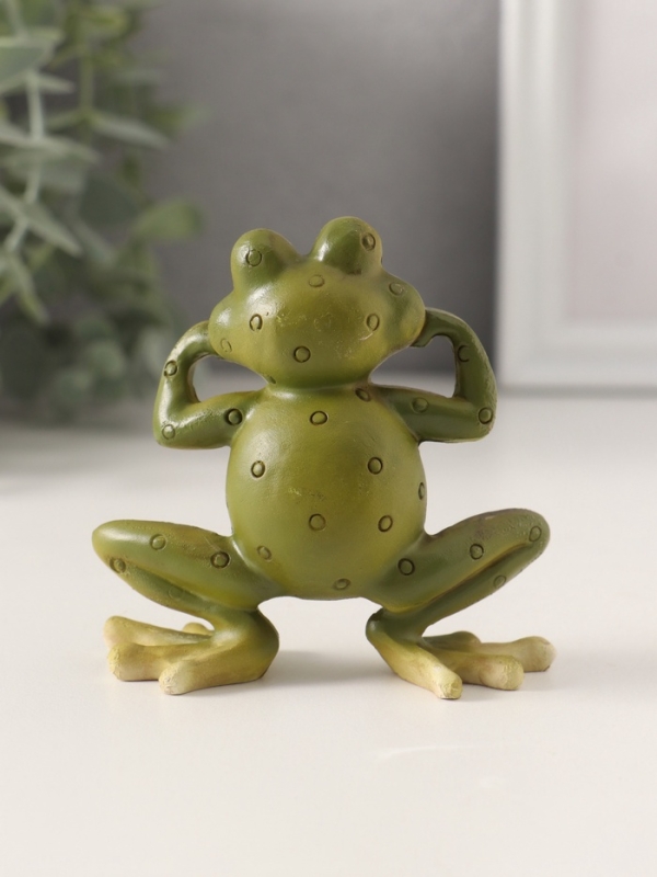 Сувенир полистоун Сувенир полистоун "Лягушонок строит рожицы, с цветами на животике" 10,5х4х8,5 см