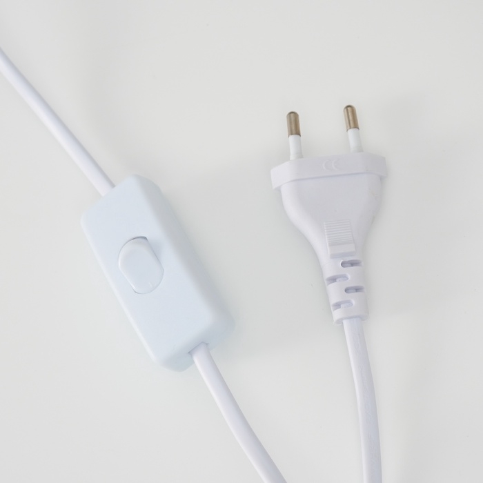 Светильник настольный Светильник настольный "Консул" 1х40Вт Е27 белый 25х13х29см