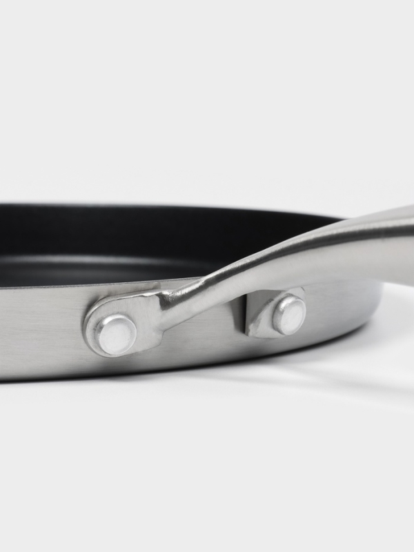 Сковорода блинная 3Ply d=28,5см, h=3 см, толщина 2,2 мм, индукция, АП Сковорода блинная 3Ply d=28,5см, h=3 см, толщина 2,2 мм, индукция, АП