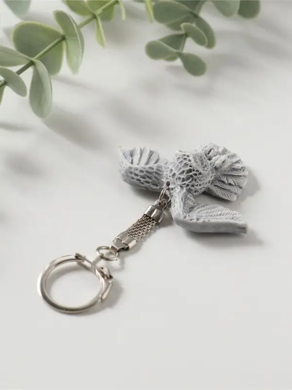 Брелок "Сова полярная с расправленными крыльями" (барельеф) , 4,1см