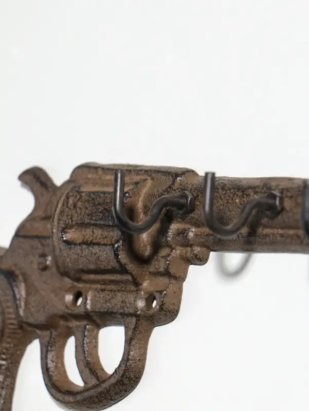 Крючки настенные &laquo;Револьвер с барабаном&raquo;, ключница декоративная, чугун, 22&times;11&times;4 см