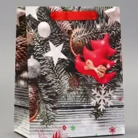 Пакет подарочный новогодний ламинированный &laquo;Игрушки в снегу&raquo;, 18&times;23&times;10 см