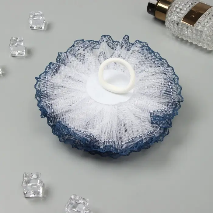 Бант для волос на резинке &laquo;Школьница&raquo;, волна кружева контраст, d=15 см, сине-белый