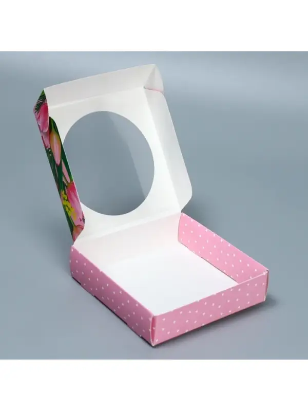 Коробка для макарун с низкими бортами, кондитерская упаковка &laquo;8 марта&raquo;, 11&times;11&times;3 см