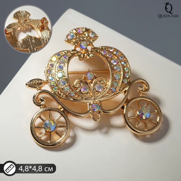Брошь «Карета», цвет радужный в золоте Брошь «Карета», цвет радужный в золоте