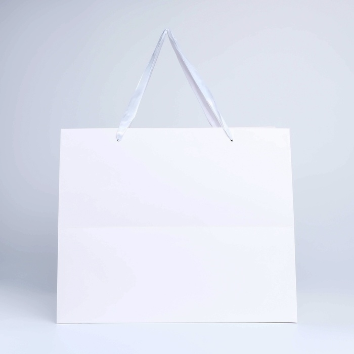 Пакет подарочный с широким дном и окном 35 х 29 х 28 см, белый