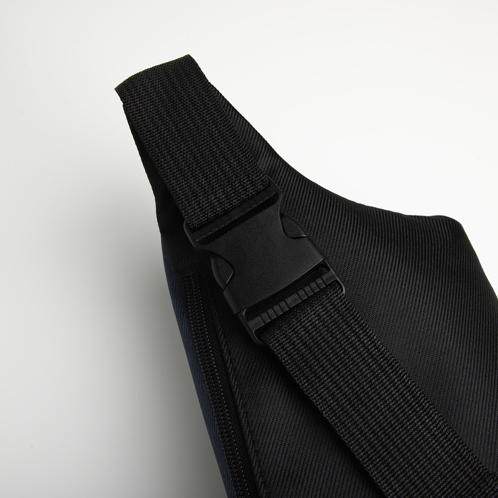 Сумка поясная на молнии, 3 наружных кармана, цвет синий/чёрный Сумка поясная на молнии, 3 наружных кармана, цвет синий/чёрный