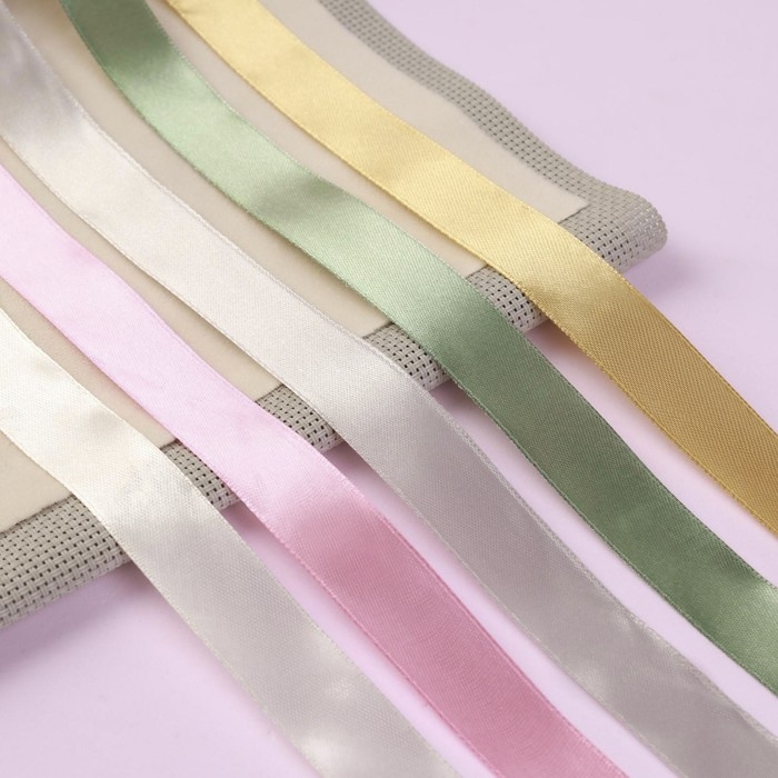 Набор атласных лент «Тёплый день », 5 шт, размер 1 ленты: 20 мм × 23 ± 1 м Набор атласных лент «Тёплый день », 5 шт, размер 1 ленты: 20 мм × 23 ± 1 м