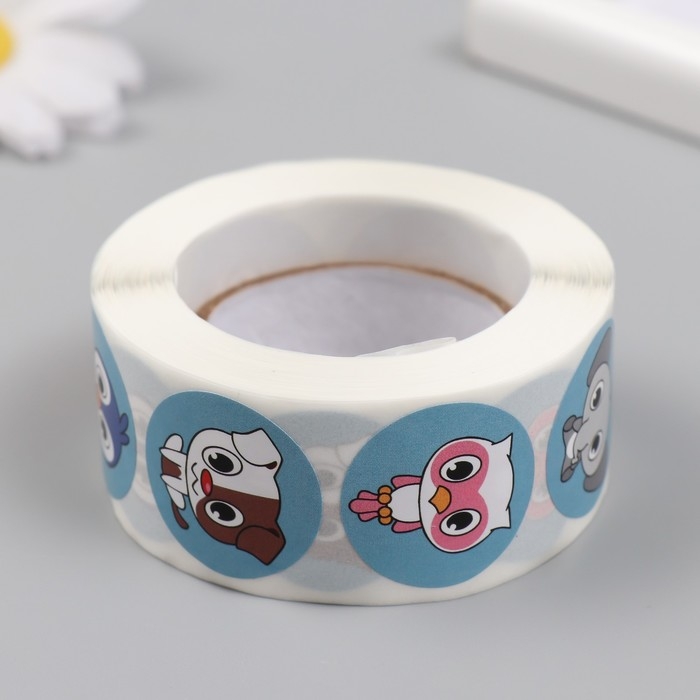 Наклейка бумага Наклейка бумага "Тропическая фауна" d=2,5 см 500 шт в рулоне 3х6,5х6,5 см