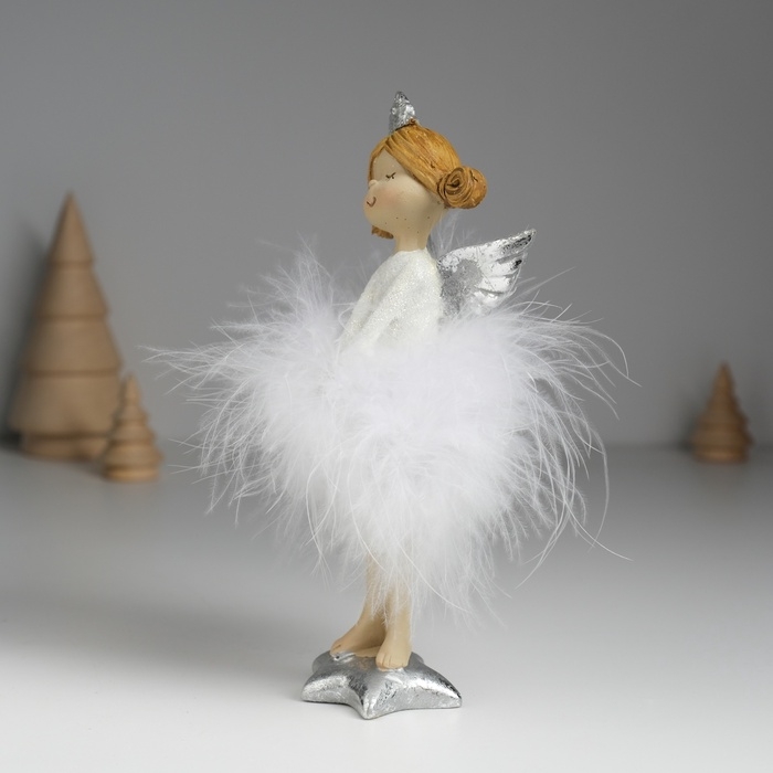 Сувенир полистоун Сувенир полистоун "Ангелочек в белом платье на звёздочке" стоит 6х4х16,5 см