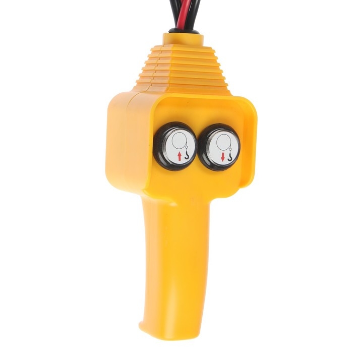 Лебедка электрическая ТУНДРА, 12/24V, 2000 lb (0.9 т), 1 л.с., до 3.2 м/мин, 4.8 мм х 12 м Лебедка электрическая ТУНДРА, 12/24V, 2000 lb (0.9 т), 1 л.с., до 3.2 м/мин, 4.8 мм х 12 м