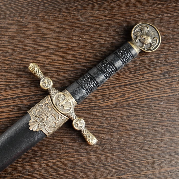 Кортик на ножнах, голова льва, 35 см Кортик на ножнах, голова льва, 35 см