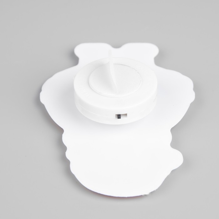 Светодиодная игрушка на липучке «Дед Мороз» 7 × 10 см, батарейки LR44х3 (в комплекте), свечение мульти Светодиодная игрушка на липучке «Дед Мороз» 7 × 10 см, батарейки LR44х3 (в комплекте), свечение мульти