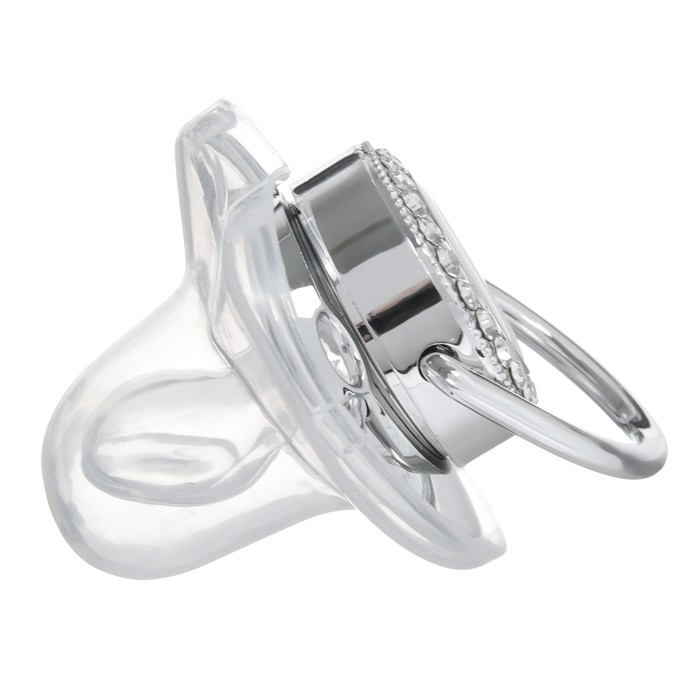 Соска - пустышка силиконовая ортодонтическая «LITTLE ANGEL», от 6 мес., с колпачком + держатель - цепочка, цвет серебренный, стразы Соска - пустышка силиконовая ортодонтическая «LITTLE ANGEL», от 6 мес., с колпачком + держатель - цепочка, цвет серебренный, стразы