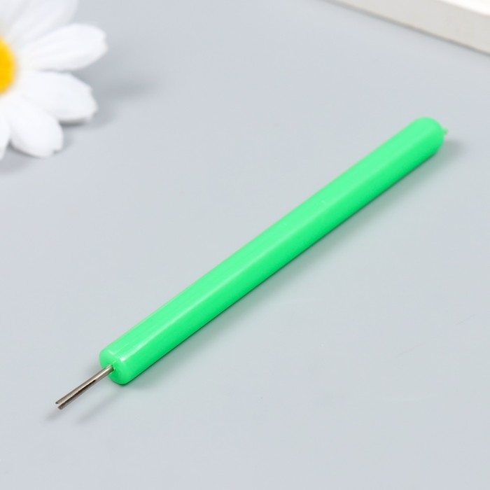 Набор для квиллинга 260 полосок ширина 0,7 см длина 38 см, инструмент Набор для квиллинга 260 полосок ширина 0,7 см длина 38 см, инструмент "Разноцветные"