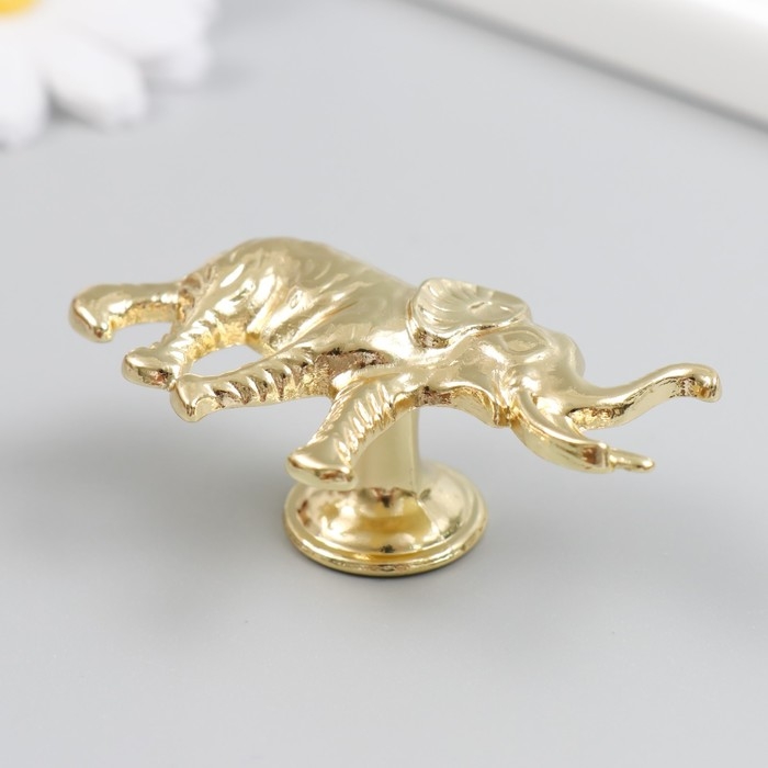 Ручка для шкатулки металл Ручка для шкатулки металл "Индийский слон" золото 3,3х5,8 см