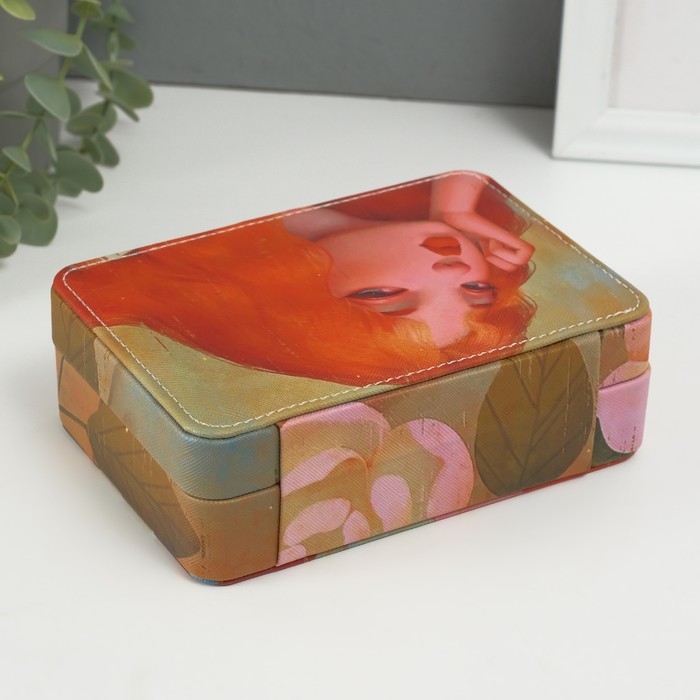 Шкатулка кожзам для украшений  Шкатулка кожзам для украшений "Рыжеволосая девушка" 11х16х5,5 см