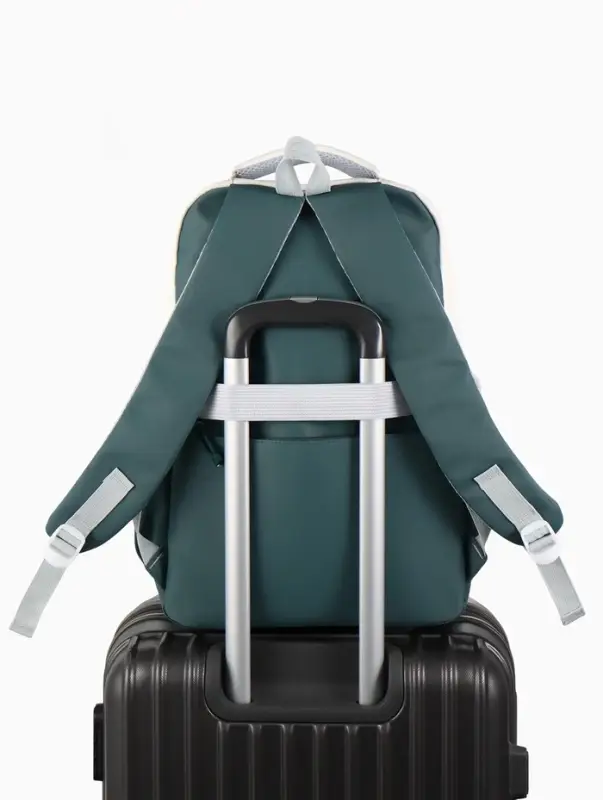 Рюкзак школьный, с кошельком, 4 кармана, 33&times;14&times;43 см, зелёный