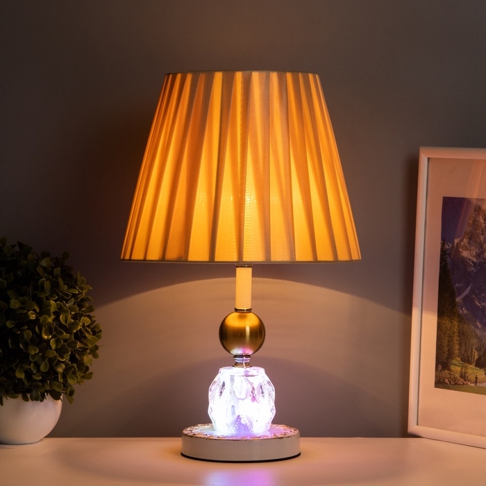 Лампа настольная Лампа настольная "Курс" 1х40Вт Е27+подсветка LED 5Вт золото 25х25х40см