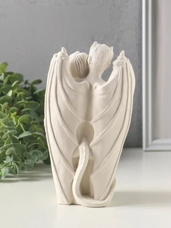 Фигурка &laquo;Искушение&raquo;, 18&times;10&times;6 см, гипс