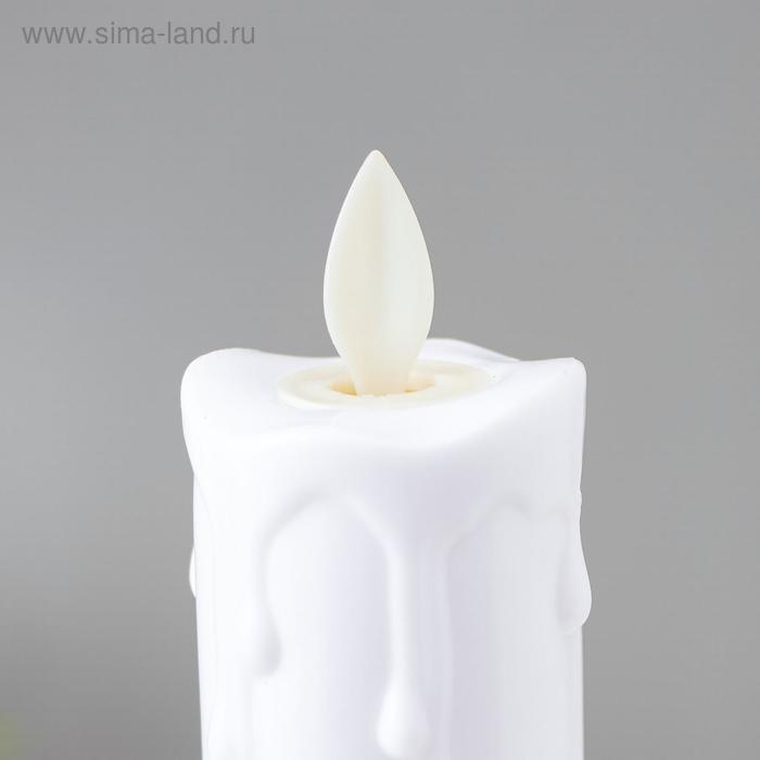 Светодиодная свеча в подсвечнике RISALUX «Большая», ночник LED с эффектом живого пламени, от батареек 2xААА, золото, 7×7×21 см Светодиодная свеча в подсвечнике RISALUX «Большая», ночник LED с эффектом живого пламени, от батареек 2xААА, золото, 7×7×21 см