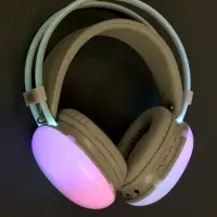 Наушники беспроводные, полноразмерные, Mybit W-33, RGB подсветка, Bluetooth 5.3, 800 мАч, Type-C, RGB подсветка, белые