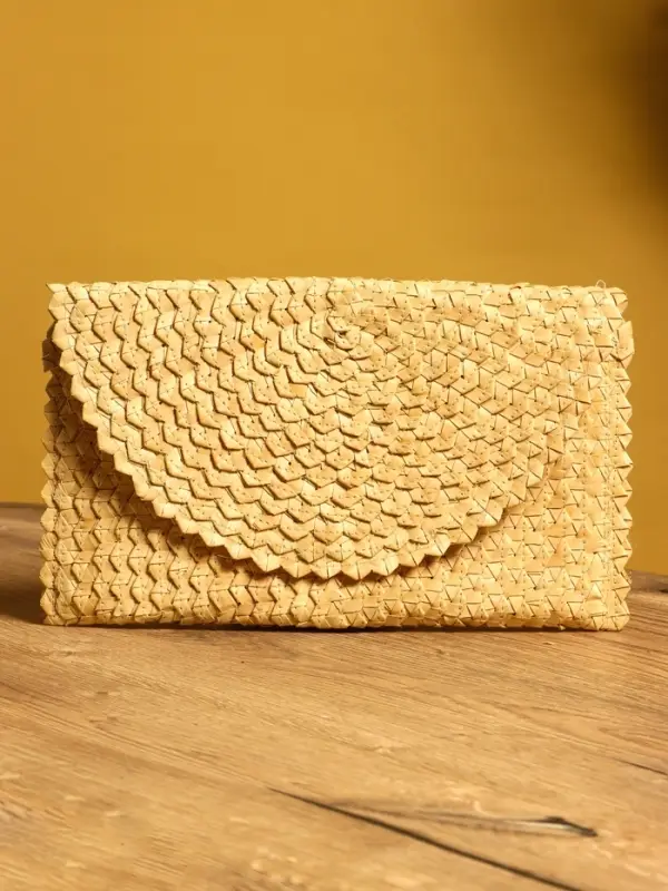 Сумка клатч плетёная из пальмового листа, 28×16×2 см, бежевая Сумка клатч плетёная из пальмового листа, 28×16×2 см, бежевая