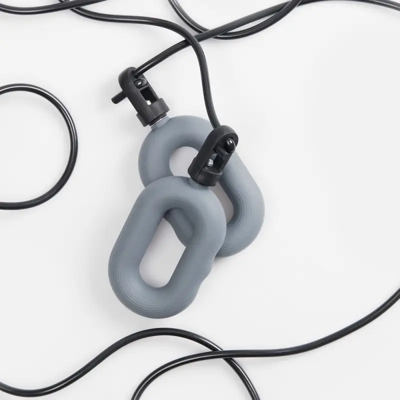 Мультифункциональная скакалка с эспандером Multi McFly, серая Мультифункциональная скакалка с эспандером Multi McFly, серая