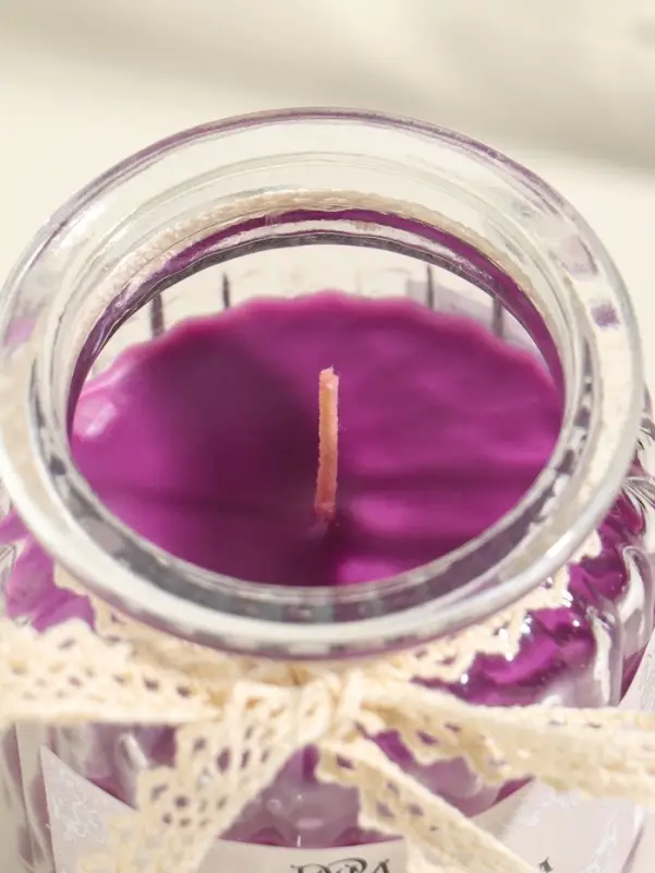 Ароматическая свеча в банке &laquo;Чёрный чай и слива&raquo;, 180 г, 45 ч