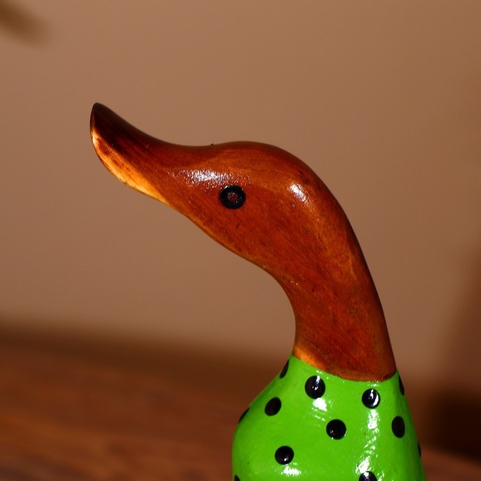 Сувенир Сувенир "Утка в горошек" дерево 25 см