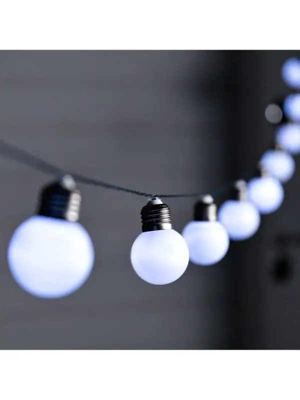 Гирлянда &laquo;Нить&raquo;, 2.7 м, с насадками &laquo;Белые шары&raquo;, уличная, IP44, 10 LED, 8 режимов, солнечная батарея, тёмная нить, свечение белое