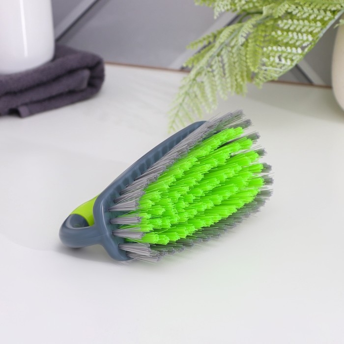 Щётка - утюжок Доляна Green day, 15,5×6,5×10 см, анатомическая ручка Щётка - утюжок Доляна Green day, 15,5×6,5×10 см, анатомическая ручка
