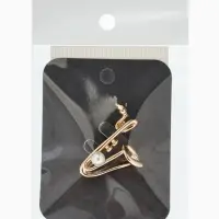 Брошь &laquo;Саксофон&raquo;, музыка, жемчуг, цвет белый в золоте