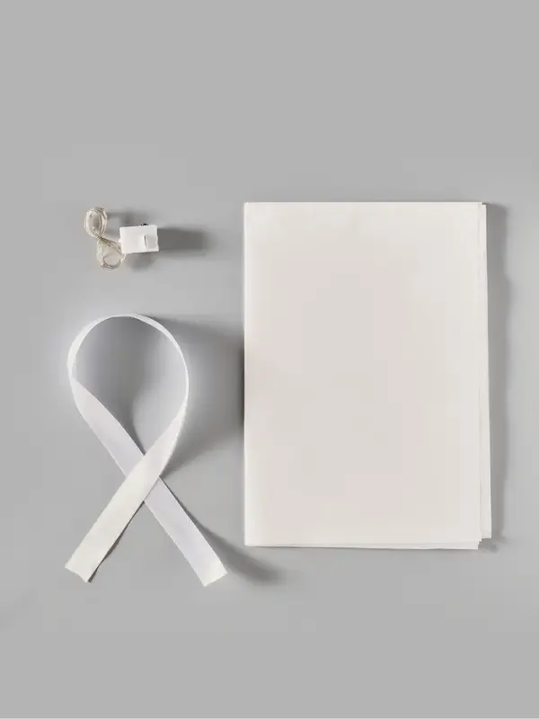 Подарочная коробка с тишью и гирляндой &laquo;Поздравляю&raquo;, 16,5 х 12 х 5 см