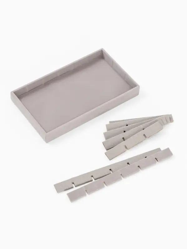 Подставка для украшений QF18 ячеек, флок, 21&times;12.3&times;2.5 см, серая