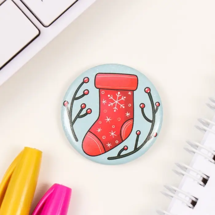 Значок закатной d=35 мм Значок закатной d=35 мм "Носок" 6,5х6,5 см