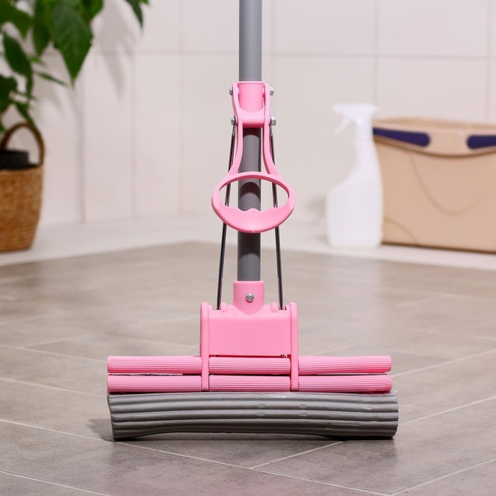 Швабра для мытья пола PVA с телескопической ручкой Raccoon, с двойным роликом, 27×78,2(120) см Швабра для мытья пола PVA с телескопической ручкой Raccoon, с двойным роликом, 27×78,2(120) см