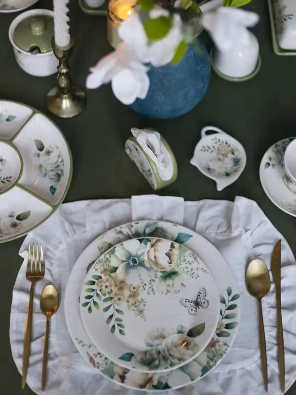 Тарелка десертная Доляна &laquo;Цветы&raquo;, d=20.3 см, фарфор, белая