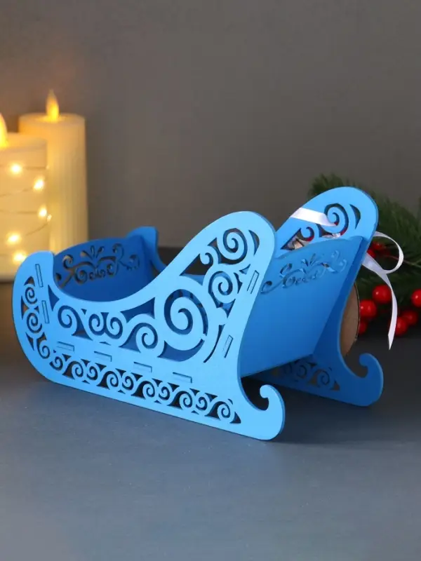 Шкатулка "Сани" с магнитом, 23х10х14 см, синий