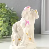 Фигурка гипс &laquo;Ангелочки на коне&raquo;, 13&times;10&times;7 см, белый с росписью