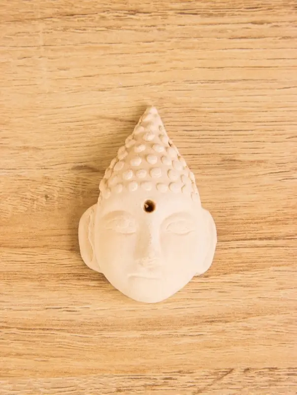 Подставка под благовония «Лицо Будды», 6.5×4.5×2 см, керамика, бежевая Подставка под благовония «Лицо Будды», 6.5×4.5×2 см, керамика, бежевая