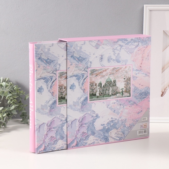 Фотоальбом на 800 фото 10х15 см Фотоальбом на 800 фото 10х15 см "Прогулка у собора" в коробке МИКС 5,5х30,5х33,5 см