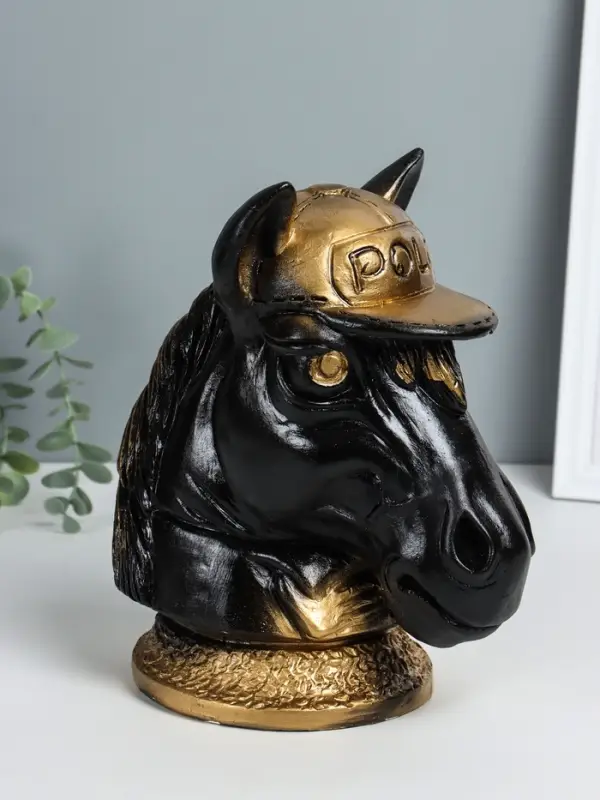 Копилка  Копилка "Конь в кепке" 26х14,5х21,5 см, чёрный с золотом