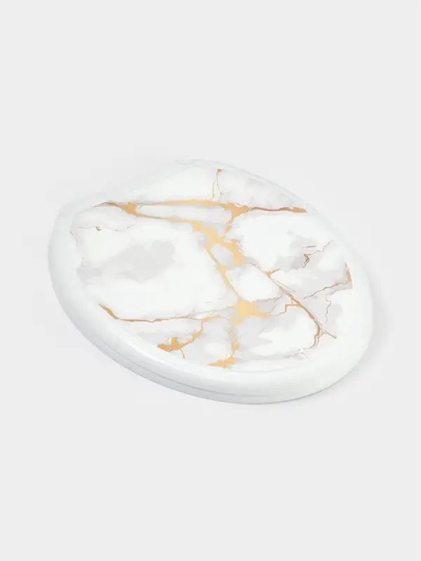 Сиденье для унитаза &laquo;Декор. Белый мрамор&raquo;, 44&times;36 см, с крышкой, белое