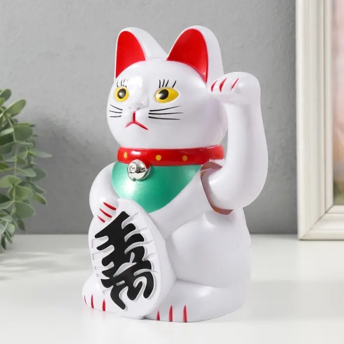 Маятник настольный антистресс &laquo;Манэки-нэко белый&raquo;, пластик, от батареек 2&times;АА, 21&times;14&times;11.3 см